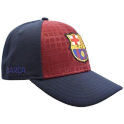 FC Barcelona czapka z daszkiem bejsbolówka Cap Blaugrana Junior. Czerwone czapki z daszkiem damskie FC BARCELONA, bez wzorów. W wyprzedaży za 122.06 zł.