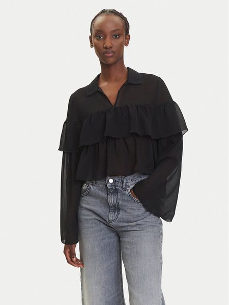 ONLY Bluzka Suzzi 15360661 Czarny Regular Fit. Czarne bluzki damskie Only, xs, bez wzorów, z syntetyku, bez kołnierzyka, bez ramiączek. Za 99.99 zł.