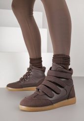 Brązowe Sneakersy na Ukrytym Koturnie Farnella. Brązowe obuwie sportowe damskie Born2be, z jeansu, bez zapięcia. Za 109.99 zł.