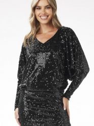 Sukienka Model A700 Black - awama. Czarne sukienki damskie Awama, bez wzorów, z weluru, eleganckie, bez ramiączek. Za 385.57 zł.