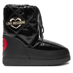 Śniegowce LOVE MOSCHINO. Czarne śniegowce damskie Love Moschino. Za 799.99 zł.