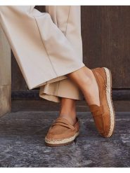 Bellucci Espadryle w kolorze jasnobrązowym rozmiar: 36. Brązowe espadryle damskie Bellucci, bez wzorów, bez obcasa. Za 79.03 zł.