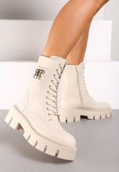 Beżowe Botki na Platformie z Wycięciami ze Złotą Aplikacją Irissie. Brązowe botki damskie Renee, z jeansu, eleganckie, bez obcasa, na platformie, bez zapięcia. Za 169.99 zł.