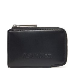 Portfel Calvin Klein. Czarne portfele damskie Calvin Klein, bez wzorów. Za 139.99 zł.