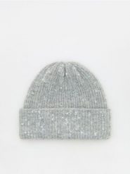 Czapka beanie z cekinami - jasnoszary. Szare czapki damskie Reserved, bez wzorów. W wyprzedaży za 22.99 zł.