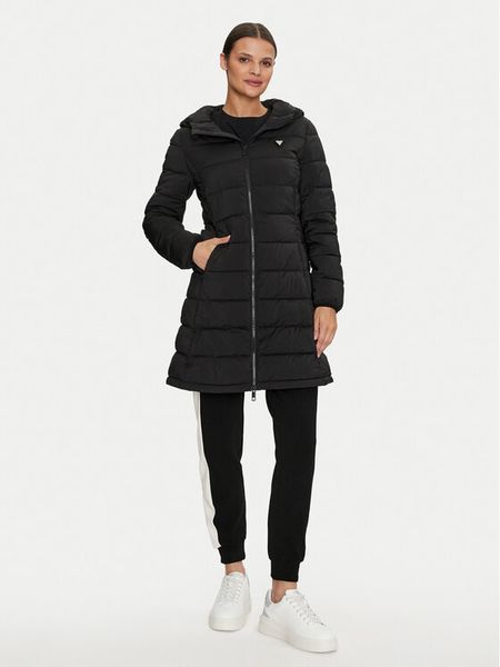 Guess Kurtka zimowa New Altea V4YL05 WF3X0 Czarny Regular Fit. Czarne kurtki damskie Guess, na zimę, m, z aplikacjami, z syntetyku, bez kaptura. Za 579.99 zł.