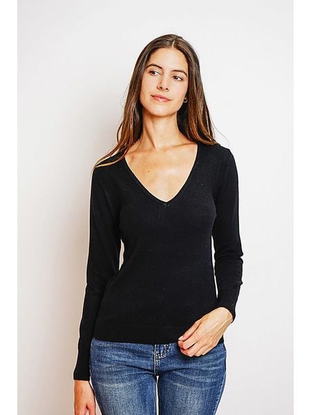 William de Faye Sweter w kolorze czarnym rozmiar: 42. Czarne swetry klasyczne damskie William de Faye, z kaszmiru, bez kołnierzyka. Za 130.99 zł.