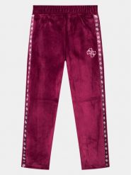 Guess Spodnie dresowe J3BQ12 KBYO0 Bordowy Relaxed Fit. Czerwone spodnie dresowe dziewczęce Guess, z aplikacjami, z dresówki. Za 439.99 zł.