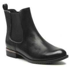 Sztyblety Jenny Fairy. Czarne botki damskie Jenny Fairy, bez obcasa, na płaskiej podeszwie, bez zapięcia. Za 77.99 zł.