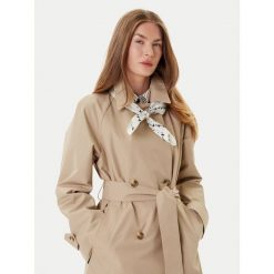 Chusta Weekend Max Mara. Białe chusty damskie Weekend Max Mara, bez wzorów. Za 469.99 zł.