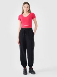 4F Spodnie dresowe joggery damskie - czarne XXL. Czarne spodnie dresowe damskie 4F, bez wzorów, z bawełny. W wyprzedaży za 119.99 zł.