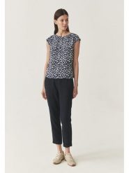 TATUUM Bluzka w kolorze granatowo-białym rozmiar: 38. Niebieskie bluzki damskie TATUUM, bez wzorów, z wiskozy, bez kołnierzyka, bez ramiączek. Za 82.83 zł.