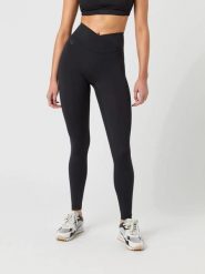 Bjorn_borg STUDIO CROSS TIGHTS legginsy treningowe – BLACK BEAUTY. Czarne legginsy damskie Björn Borg, l, bez wzorów, na fitness i siłownię. Za 359.00 zł.