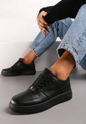 Czarne Klasyczne Sneakersy z Perforacją i Sznurowaniem Natessu. Czarne obuwie sportowe damskie Renee, z materiału, bez zapięcia. Za 69.99 zł.