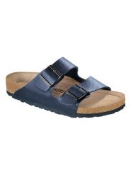 Birkenstock Klapki "Arizona" w kolorze niebieskim rozmiar: 39. Niebieskie klapki damskie Birkenstock, bez wzorów, z otwartym noskiem, bez obcasa, bez zapięcia. Za 179.22 zł.