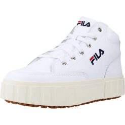 Tenisówki Fila Model Sandblast Mid Kolor Biały. Białe obuwie sportowe damskie Fila, ze skóry, bez zapięcia, tenisowe. Za 179.00 zł.