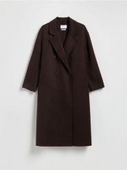 Płaszcz handmade z wełną - ciemnobrązowy. Brązowe płaszcze damskie Reserved, l, bez wzorów, z tkaniny, bez kaptura. Za 399.99 zł.