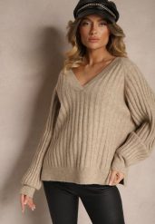 Beżowy Sweter Prążkowany z Wiskozą Wełną Rozcięciami i Ozdobnymi Ściągaczami Korinka. Brązowe swetry klasyczne damskie Renee, z jeansu, bez kołnierzyka. Za 139.99 zł.
