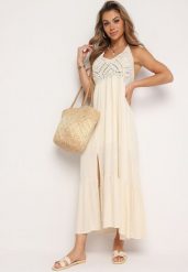 Beżowa Wiskozowa Sukienka w Stylu Boho z Wiązaniem na Szyi Risalinda. Brązowe sukienki damskie Born2be, z aplikacjami, z wiskozy, boho, bez ramiączek. Za 189.99 zł.