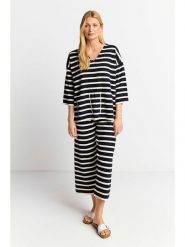 Rich & Royal Bluza w kolorze czarnym rozmiar: L. Czarne bluzy damskie Rich & Royal, l, bez wzorów, bez kaptura. Za 162.11 zł.