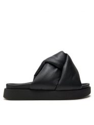 Inuikii Klapki Soft Crossed 70104-140 Czarny. Czarne klapki damskie Inuikii, bez wzorów, ze skóry, bez obcasa, bez zapięcia. Za 629.99 zł.