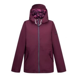 Damska kurtka wodoodporna Regatta Bayletta. Czerwone kurtki damskie Regatta, bez wzorów, bez kaptura. Za 342.00 zł.