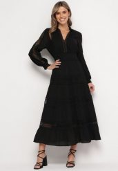 Czarna Rozkloszowana Sukienka Maxi z Gumką w Talii i Ażurowym Zdobieniem Binaella. Czarne sukienki damskie Born2be, z aplikacjami, bez ramiączek. Za 309.99 zł.
