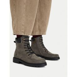 Trzewiki Beverly Hills Polo Club. Zielone botki damskie Beverly Hills Polo Club, bez obcasa, na płaskiej podeszwie, bez zapięcia. Za 259.99 zł.