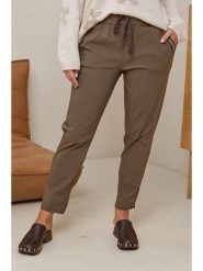 Curvy Lady Spodnie w kolorze szarobrązowym rozmiar: 48/50. Brązowe spodnie materiałowe damskie Curvy Lady, z aplikacjami, z bawełny. Za 149.66 zł.