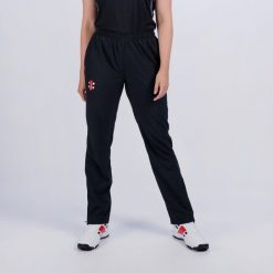 Damskie spodnie dresowe do treningu Gray-Nicolls Velocity. Czarne spodnie sportowe damskie GRAY-NICOLLS, l, bez wzorów, z dresówki, do biegania. Za 262.50 zł.
