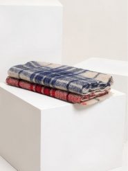 Josephine & Co Szal w kolorze beżowo-niebieskim - 130 x 50 cm rozmiar: onesize. Brązowe szaliki damskie Josephine & Co, bez wzorów, z materiału. Za 180.56 zł.