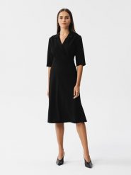 Stylove Sukienka w kolorze czarnym rozmiar: XXL. Czarne sukienki damskie Stylove, bez wzorów, bez ramiączek. Za 249.95 zł.