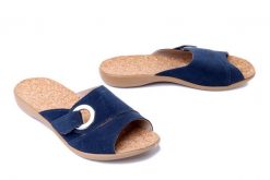 Kapcie damskie zamszowe BEFADO 265D 025 granatowe. Niebieskie kapcie damskie Befado, z zamszu. Za 64.99 zł.