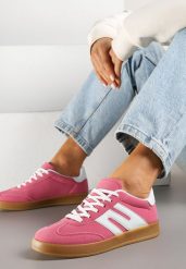 Ciemnoróżowe Sneakersy Kultowe Tenisówki Zdobione Przeszyciami Eveltewia. Czerwone obuwie sportowe damskie Renee, z jeansu, bez zapięcia, tenisowe. Za 79.99 zł.