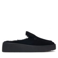 Klapki Calvin Klein. Czarne klapki damskie Calvin Klein, bez wzorów, bez obcasa, bez zapięcia. Za 649.99 zł.