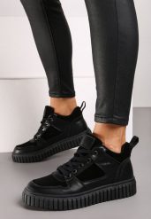 Czarne Skórzane Sneakersy na Grubej Tłoczonej Podeszwie Eriliane. Czarne obuwie sportowe damskie Born2be, z jeansu, bez zapięcia. Za 199.99 zł.