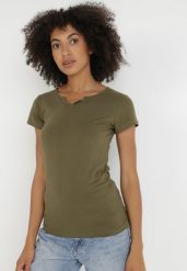 Ciemnozielony T-shirt Thonilacia. Zielone t-shirty damskie Born2be, m, z aplikacjami, z bawełny, bez kołnierzyka. Za 29.99 zł.