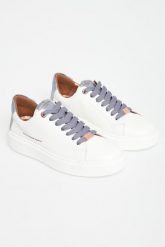 Sneakersy damskie skórzane London Woman ALEXANDER SMITH. Obuwie sportowe damskie Alexander Smith, bez zapięcia. W wyprzedaży za 713.30 zł.