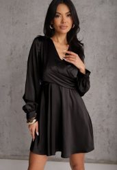 Czarna Bawełniana Sukienka VICES z Satyny z Kopertowym Dekoltem Cunelia. Czarne sukienki damskie Renee, bez wzorów, z bawełny, eleganckie, bez ramiączek. Za 119.99 zł.