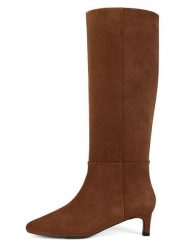 Loft37 Skórzane kozaki w kolorze jasnobrązowym rozmiar: 39. Brązowe kozaki damskie loft37, na zimę, bez obcasa, na szpilce, bez zapięcia. Za 717.99 zł.