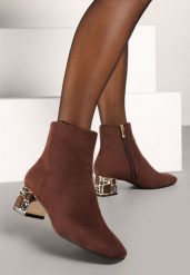 Brązowe Botki Vices z Słupku Ozdobionym Kryształkami Vortiola. Brązowe botki damskie Born2be, z jeansu, eleganckie, bez obcasa, na obcasie, bez zapięcia. Za 169.99 zł.