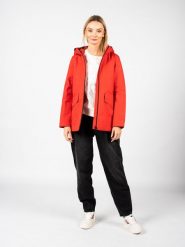 Geox Kurtka "Gendry" | W2621AT2940 | Kobieta | Czerwony. Czerwone kurtki damskie Geox, bez wzorów, z poliesteru, bez kaptura. W wyprzedaży za 499.00 zł.