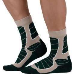 Skarpetki Monnet Trek Medium. Brązowe skarpetki damskie MONNET, bez wzorów. Za 192.00 zł.