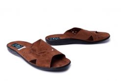 ADANEX 28780 SAK42NN brązowy, klapki damskie. Brązowe klapki damskie Adanex, bez wzorów, bez obcasa, bez zapięcia. Za 68.99 zł.
