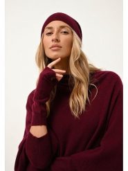 Just Cashmere Kaszmirowa czapka "Ginger" w kolorze bordowym rozmiar: onesize. Czerwone czapki damskie Just Cashmere, bez wzorów, z kaszmiru. Za 130.99 zł.
