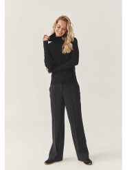 TATUUM Spodnie "Minto" w kolorze czarnym rozmiar: 40. Czarne spodnie materiałowe damskie TATUUM, bez wzorów, z materiału. Za 186.19 zł.