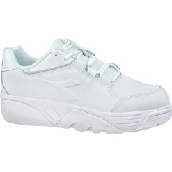 Buty sportowe damskie Diadora Majesty. Białe obuwie sportowe casual damskie Diadora, trekkingowe. Za 249.99 zł.