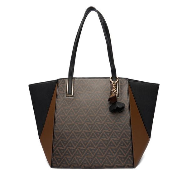 Torebka Aldo. Brązowe shopper bag ALDO, bez wzorów, bez dodatków. Za 219.99 zł.