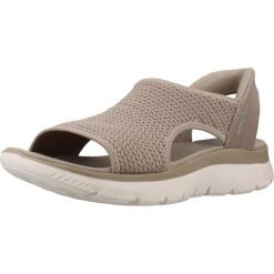 Sandały SKECHERS 119519S Beżowy. Brązowe sandały damskie Skechers, bez wzorów, z materiału, bez obcasa, bez zapięcia. Za 390.00 zł.