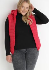Czerwona Kamizelka Pikowana Lass. Czerwone kamizelki damskie Born2be, plus size, bez wzorów, bez kaptura. Za 149.99 zł.